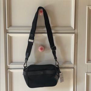 Lululemon Now and Always Crossbody mini